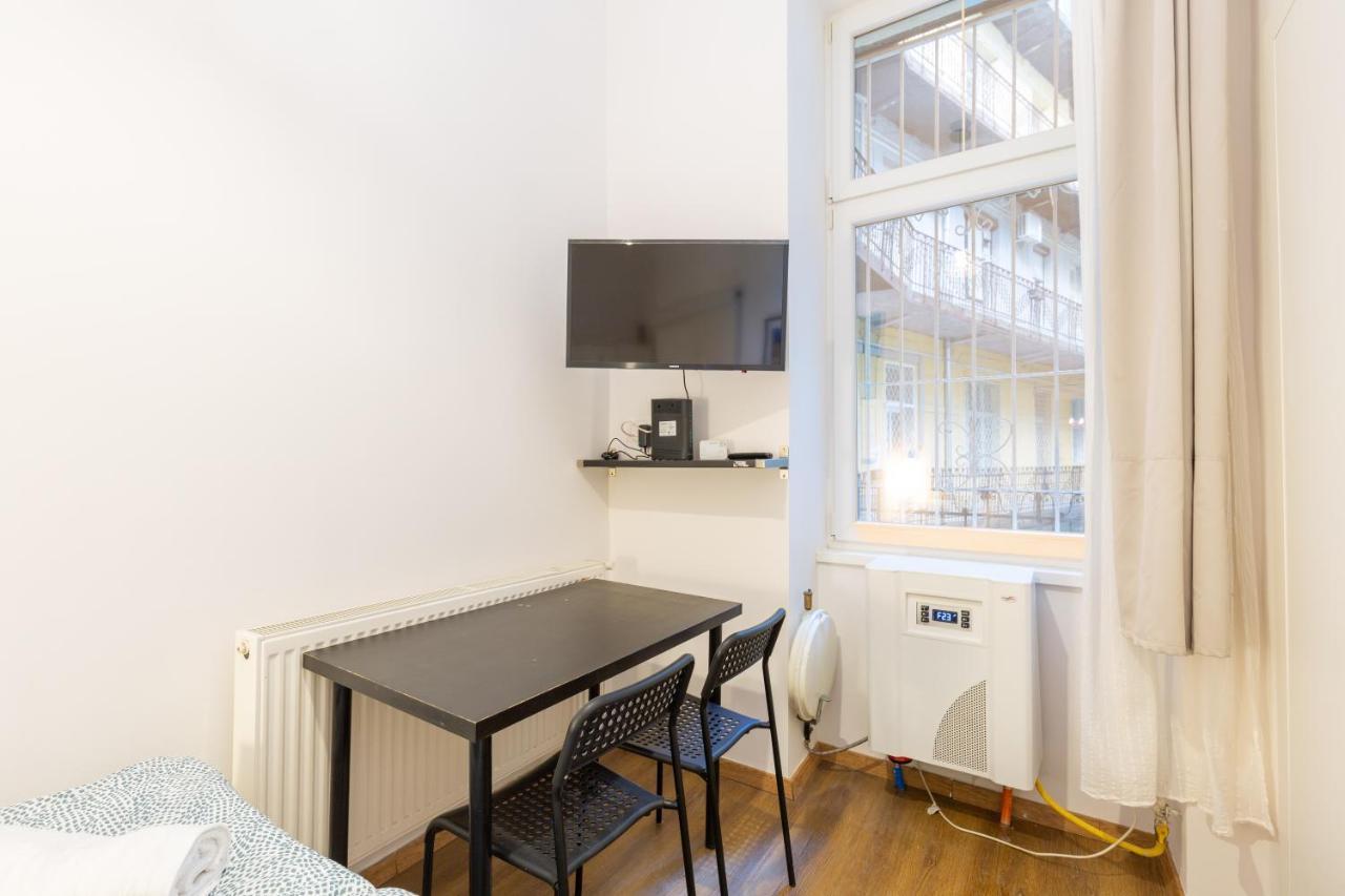 Nepszinhaz 16 Tiny Studios Budapest Eksteriør billede