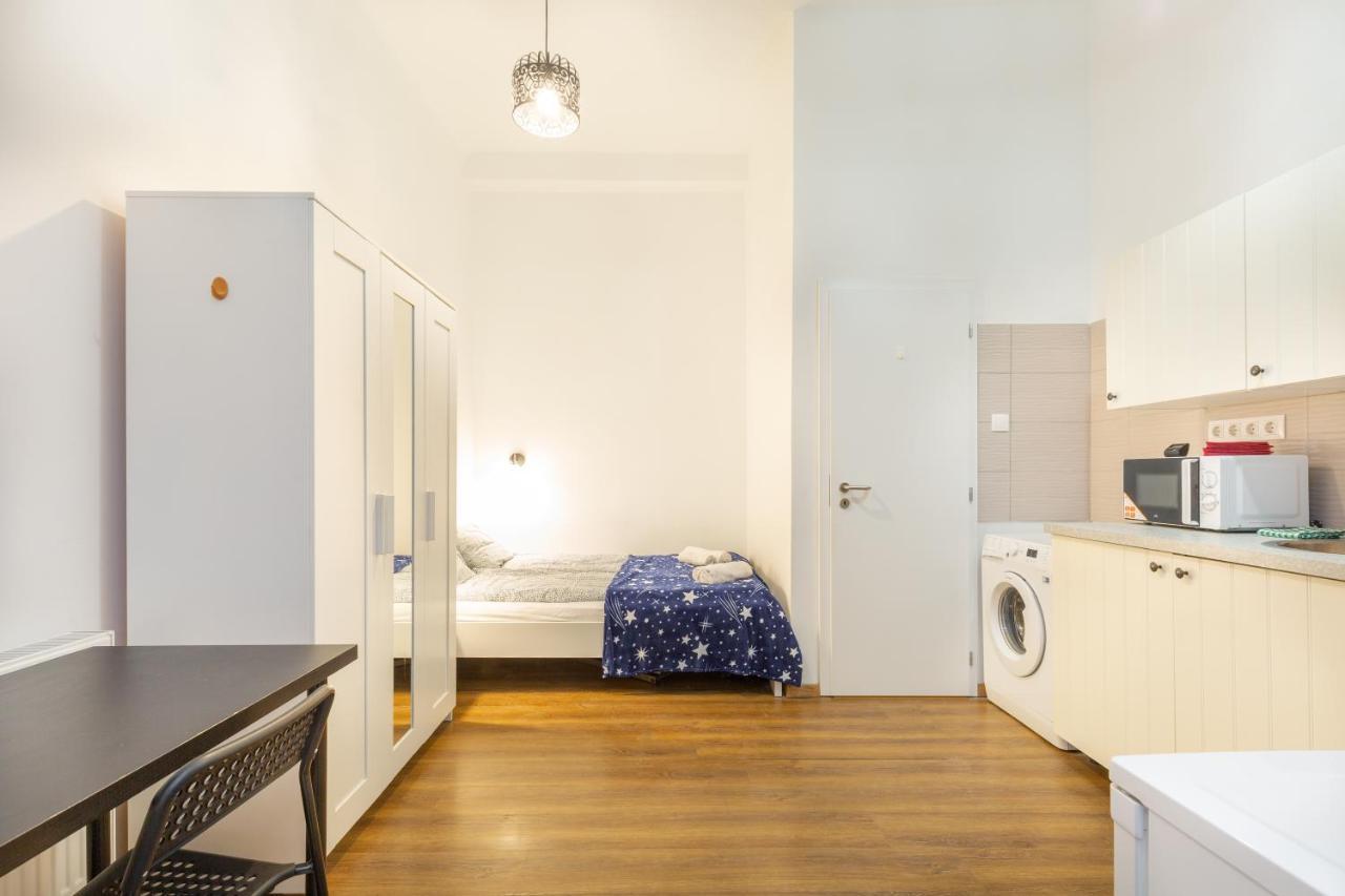 Nepszinhaz 16 Tiny Studios Budapest Eksteriør billede