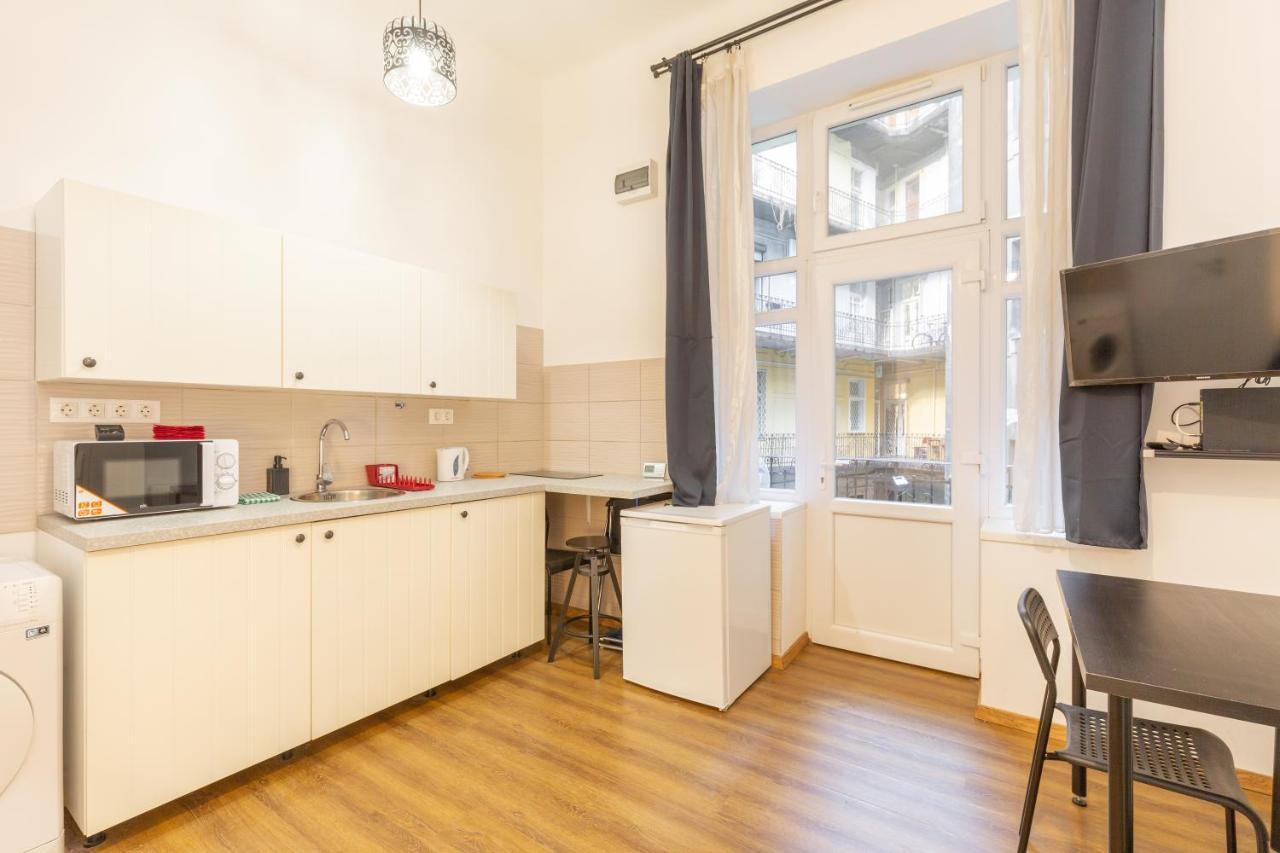 Nepszinhaz 16 Tiny Studios Budapest Eksteriør billede