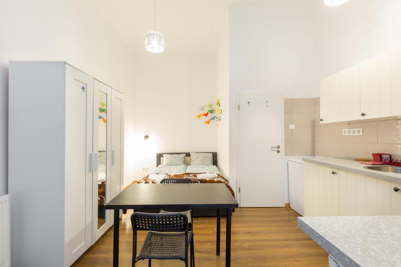 Nepszinhaz 16 Tiny Studios Budapest Eksteriør billede